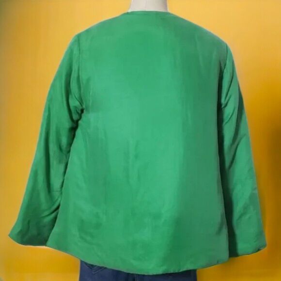 Mian Ma Kee Kelly Green Tea Lady Pullover Sweatshirt - Picture 2 of 12